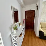 Abuela Maruja - Piso Acogedor En Cee, Perfecto Desconectar