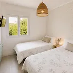 Lägenhet Abuela Maruja - Piso Acogedor En Cee, Perfecto Desconectar
